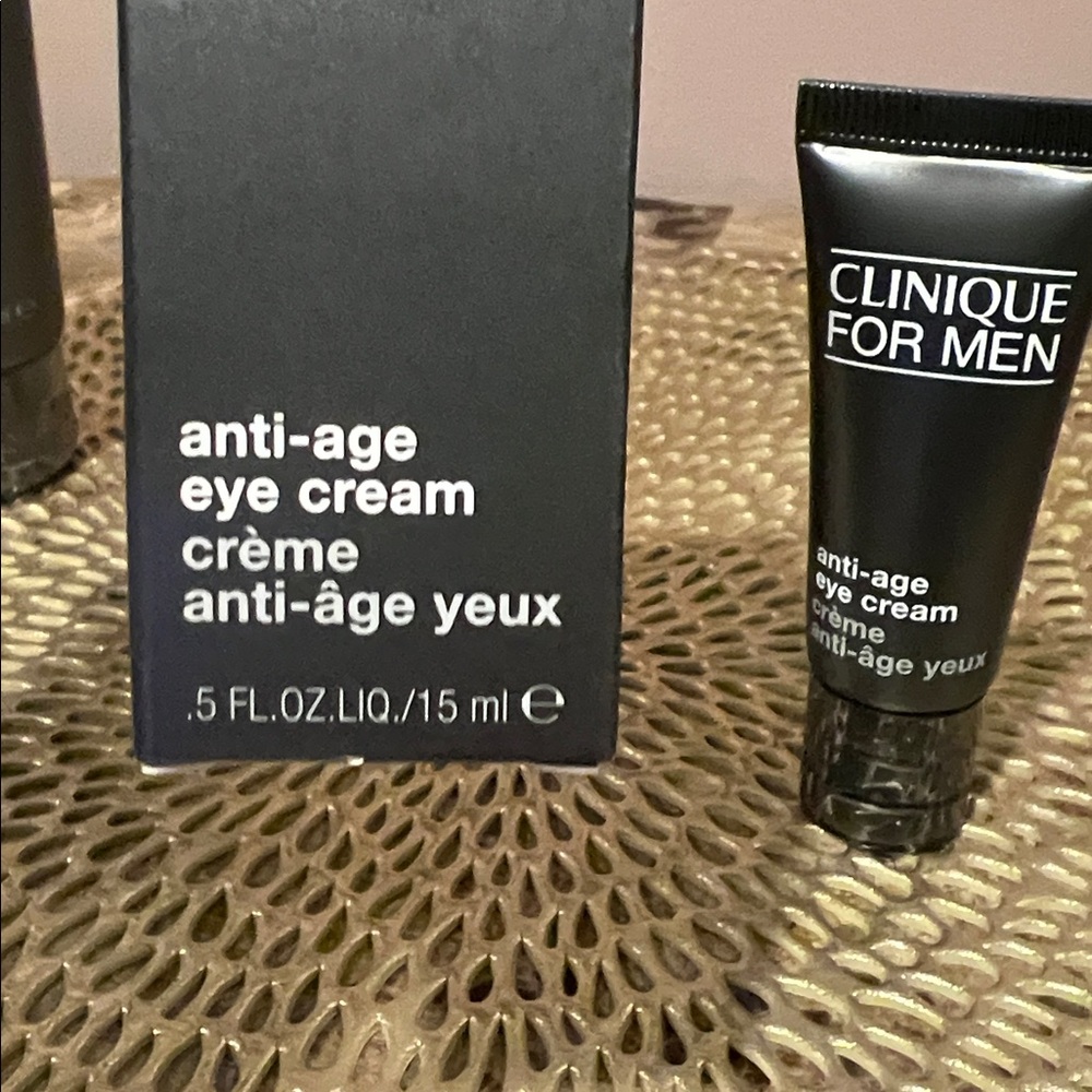 Clinique For Men Anti-age Moisturizer and Anti-age Eye Cream Bundle - Picture 5 of 6